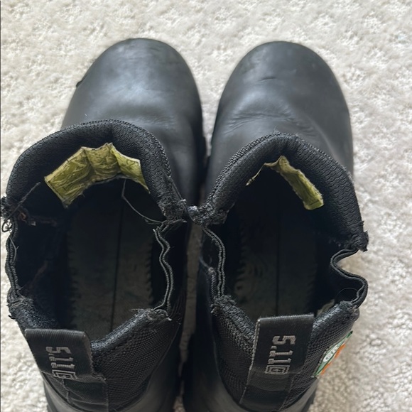 511 Black Steel Toe Boots - Picture 6 of 6